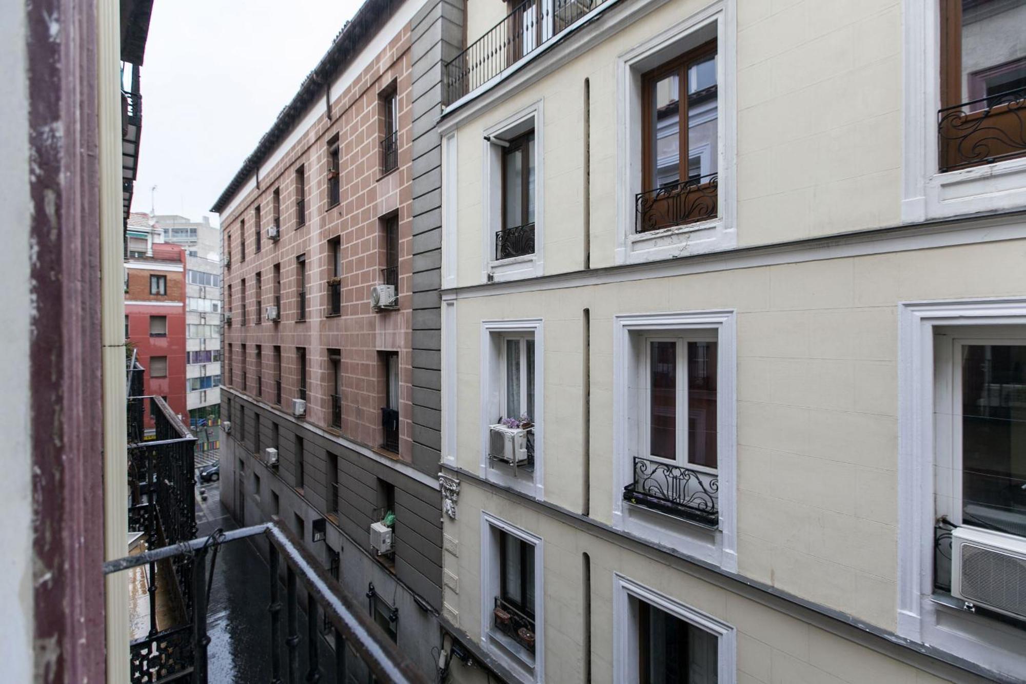 Apartamentos Day Madrid Callao Centro Gran Via Sol Malasana Exterior foto